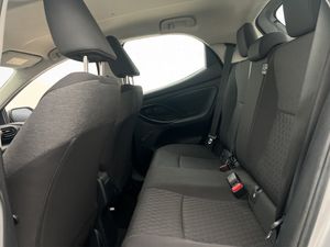 Toyota Yaris bild 24