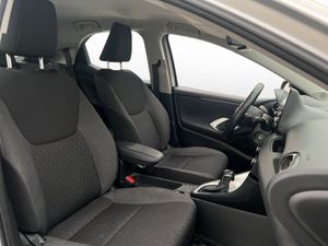 Toyota Yaris bild 22