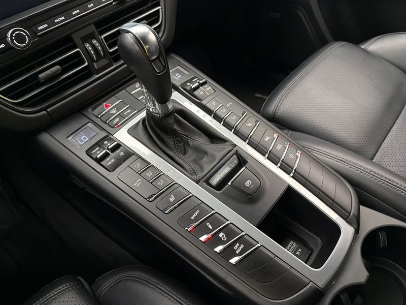Porsche Macan bild 27