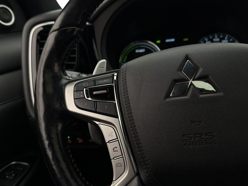 Mitsubishi Outlander bild 17