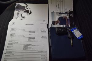 Peugeot 208 bild 15