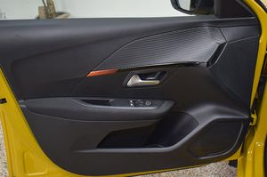 Peugeot 208 bild 16