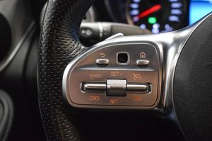 Mercedes GLC300 bild 13