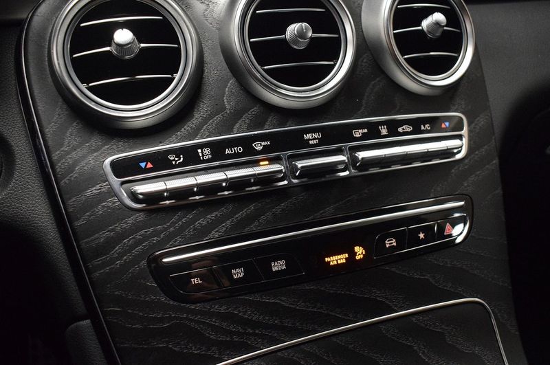 Mercedes GLC300 bild 20