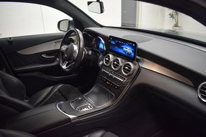 Mercedes GLC300 bild 11