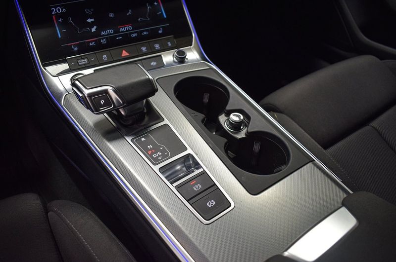 Audi A6 bild 21