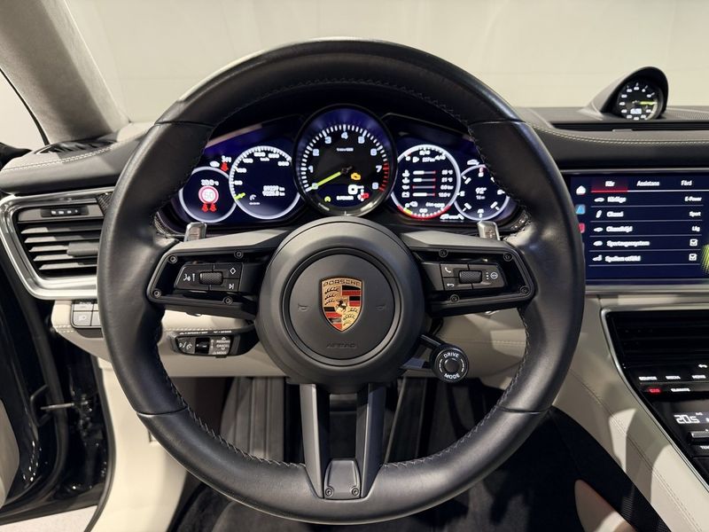 Porsche Panamera bild 22