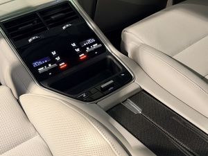 Porsche Panamera bild 30
