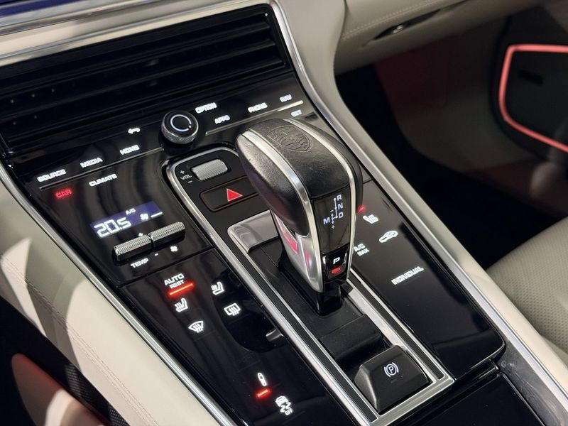 Porsche Panamera bild 24