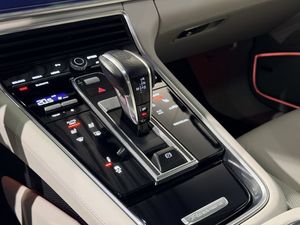 Porsche Panamera bild 23