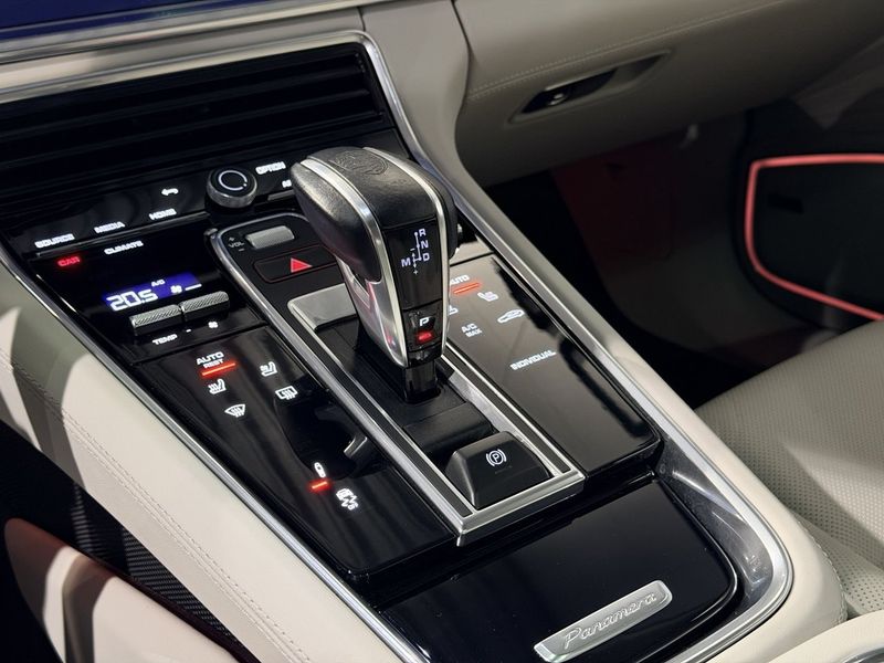 Porsche Panamera bild 23