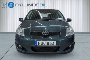 Toyota Auris bild 8