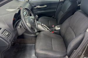 Toyota Auris bild 16