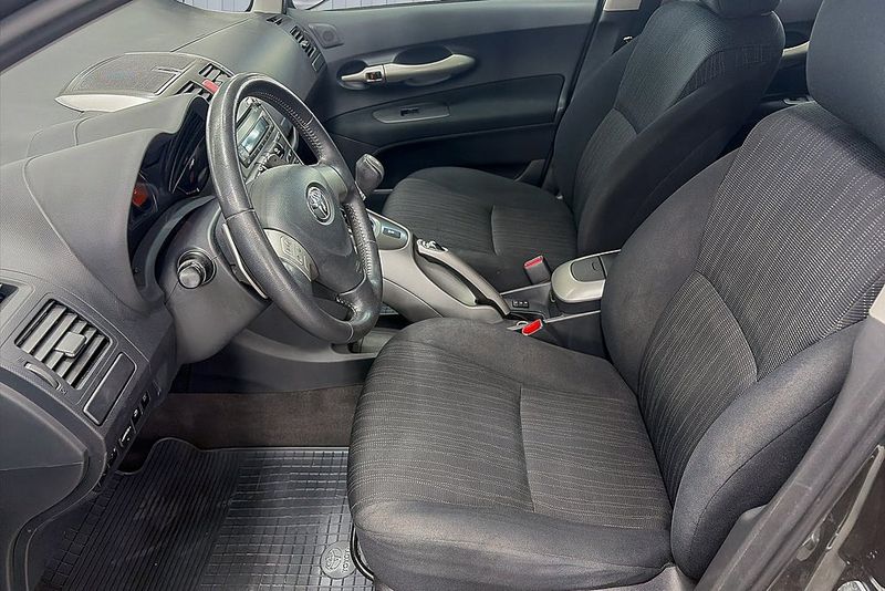 Toyota Auris bild 16