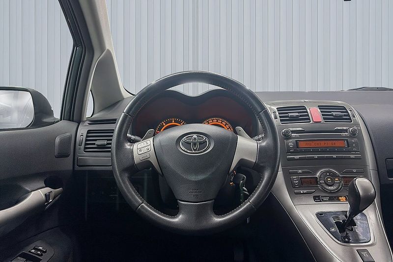 Toyota Auris bild 13