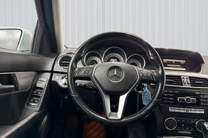 Mercedes C220 bild 12