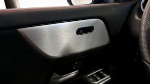 Mercedes GLA250 bild 11
