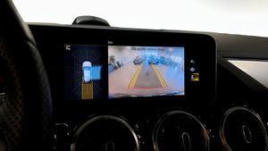 Mercedes GLA250 bild 14