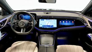 Mercedes E300 bild 4