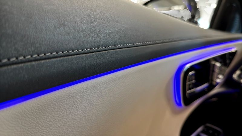 Mercedes E300 bild 18