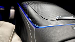 Mercedes E300 bild 17