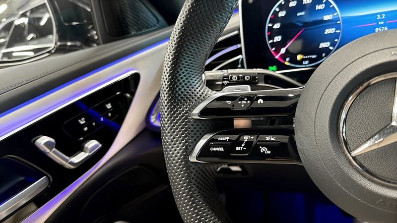 Mercedes E300 bild 14