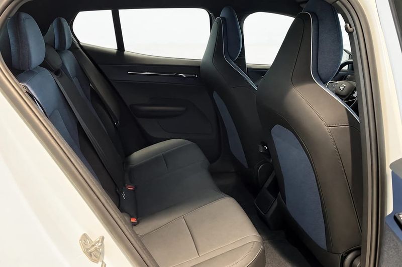 Volvo EX30 bild 7