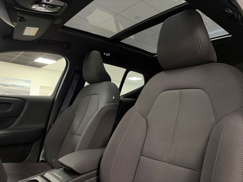 Volvo EX40 bild 12