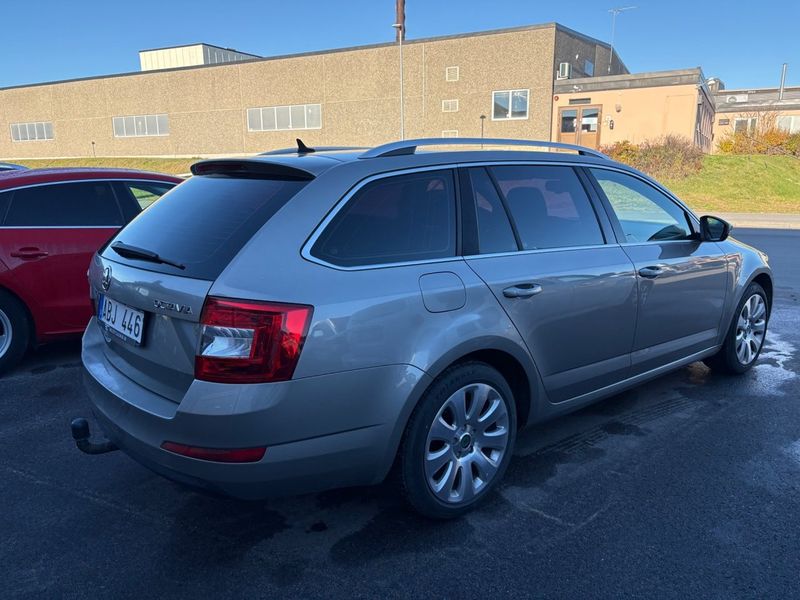 Skoda Octavia bild 7