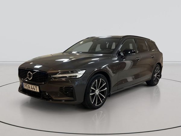 Volvo V60 T6 Plus Dark Nordic Edition - 2025