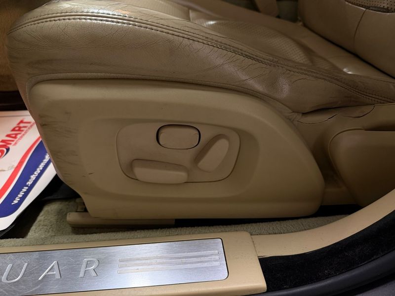Jaguar XF bild 14