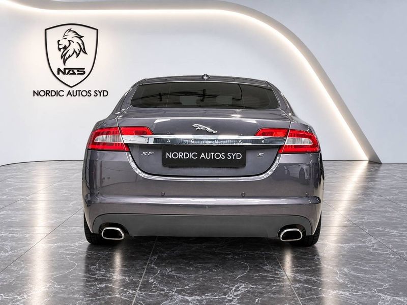 Jaguar XF bild 5