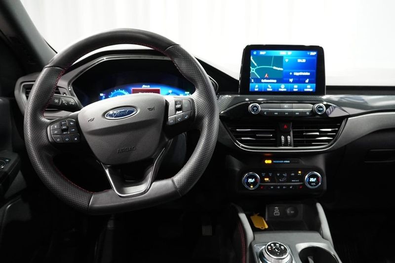 Ford Kuga bild 10