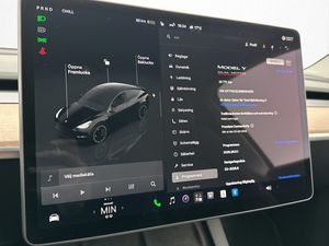 Tesla Model Y bild 23