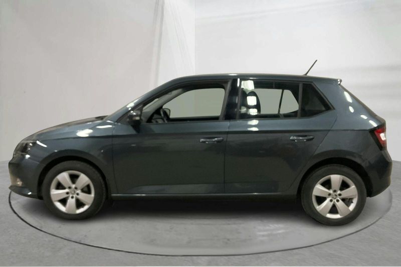 Skoda Fabia bild 2