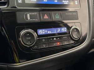 Mitsubishi Outlander bild 25