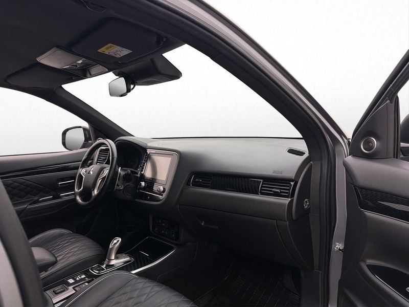 Mitsubishi Outlander bild 28