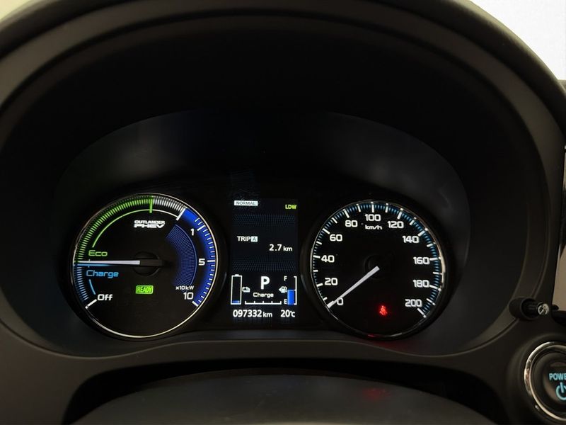 Mitsubishi Outlander bild 17