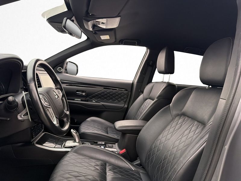 Mitsubishi Outlander bild 12