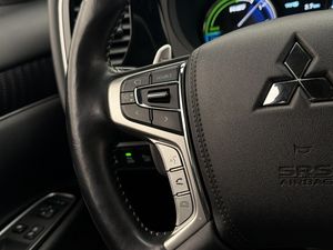 Mitsubishi Outlander bild 16