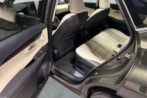 Lexus NX bild 7