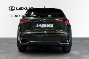 Lexus NX bild 4