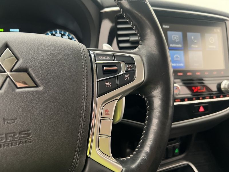 Mitsubishi Outlander bild 24
