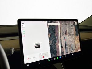 Tesla Model 3 bild 21