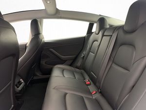 Tesla Model 3 bild 19