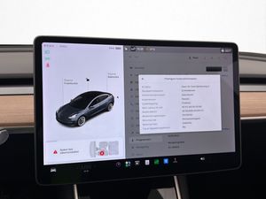 Tesla Model 3 bild 31