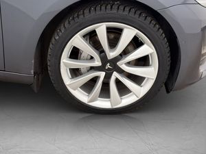 Tesla Model 3 bild 14