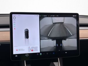 Tesla Model 3 bild 36