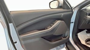 Ford Mustang Mach-E bild 11