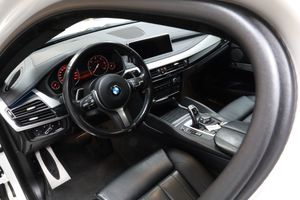 BMW X6 bild 8